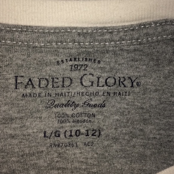 White long sleeve shirt - Picture 3 of 4